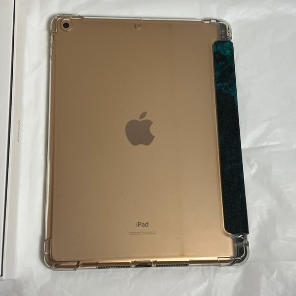 Apple iPad 7th Generation A2197 32GB Wi-Fi 10.2in Rose Gold + Pencil 1st Gen - Picture 8 of 9